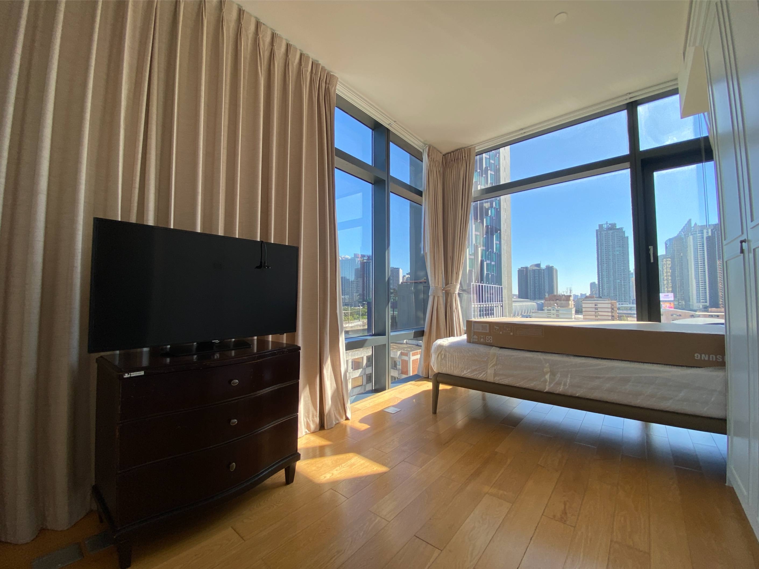 Luxurious 2-bed, 2-bath condo at Circle Living, 78.09 sqm, for rent at 55,000 THB/month. Fully furnished, with city views and modern amenities.