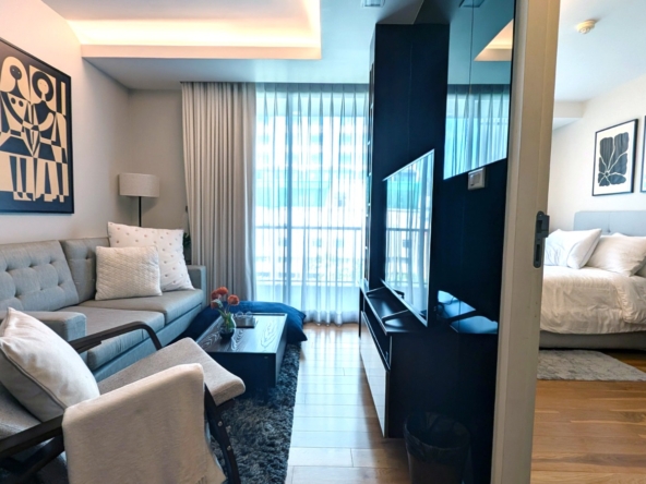 1-Bedroom, 1-Bathroom Condo for Rent at Focus Ploenchit, 48 sqm, BTS Ploenchit, ฿28,500/month – Modern Living in Bangkok’s Prime Location