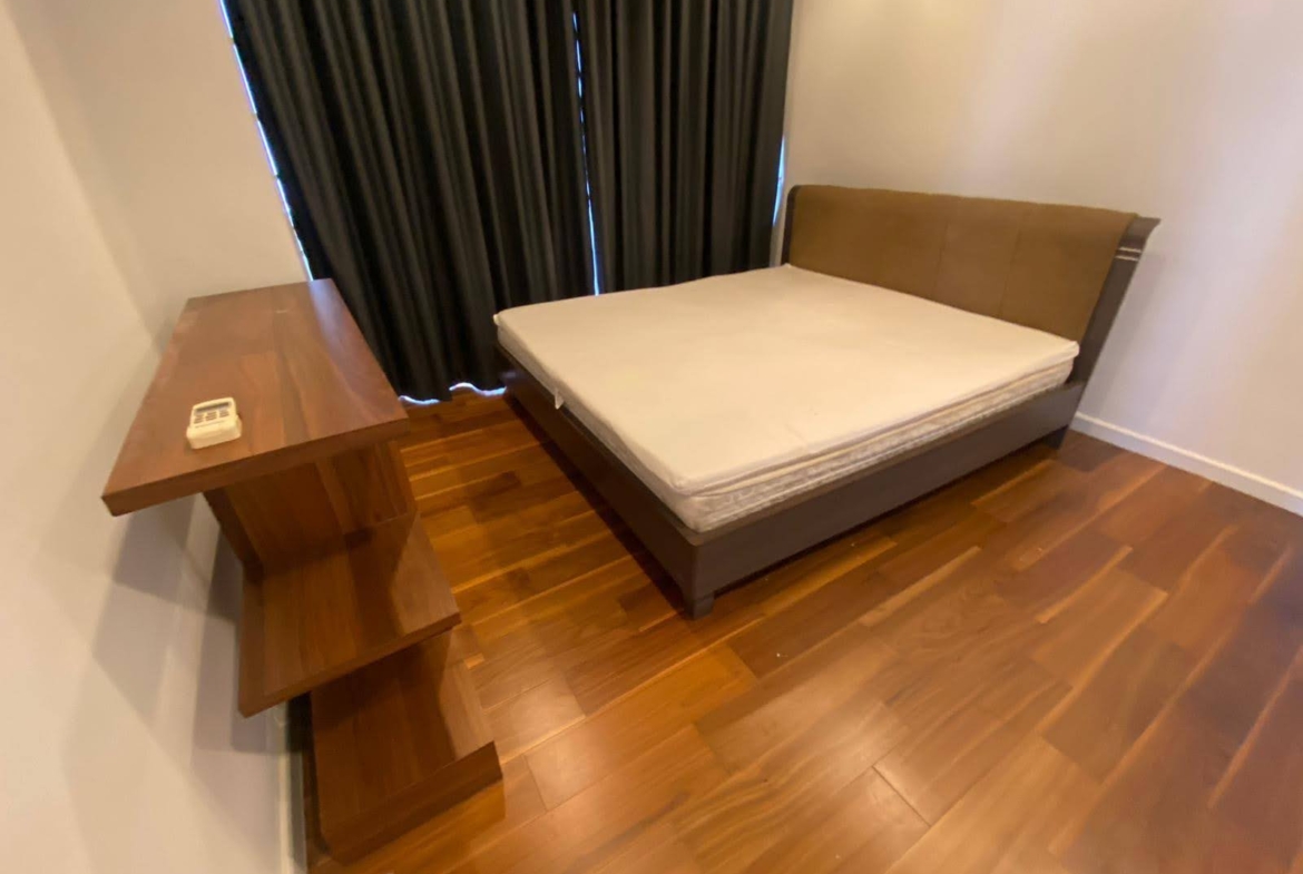 Spacious 2-bed, 2-bath corner unit at Nara 9, 78 sqm, for rent at 50,000 THB/month. Newly renovated with TV & coffee table. Close to Chong Nonsi BTS.