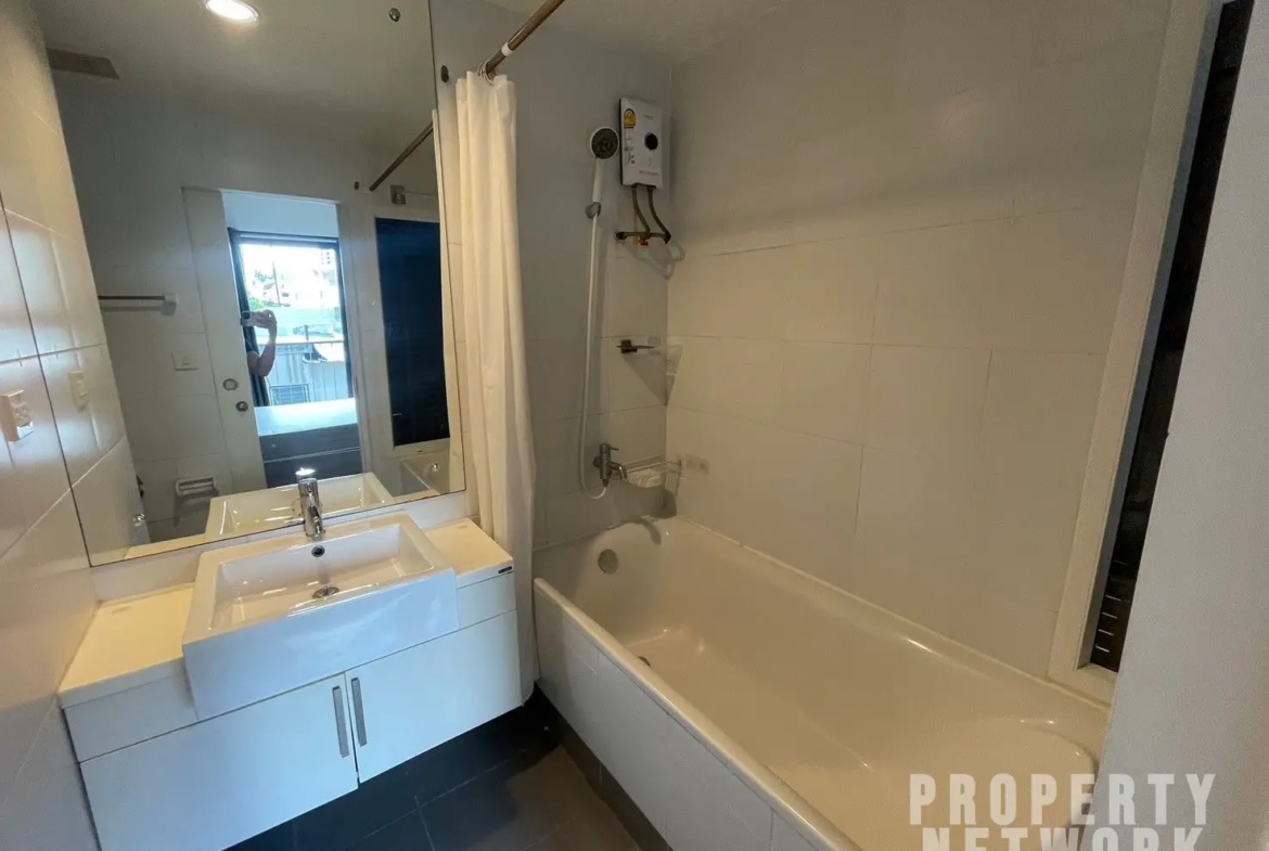 2-Bedroom, 2-Bathroom Condo, 68 sqm, 30,000 THB/month at The Seed Mingle Sathorn Suanplu, Near BTS Sala Daeng - For Rent