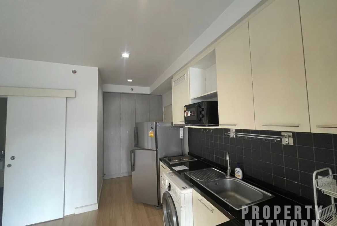 2-Bedroom, 2-Bathroom Condo, 68 sqm, 30,000 THB/month at The Seed Mingle Sathorn Suanplu, Near BTS Sala Daeng - For Rent