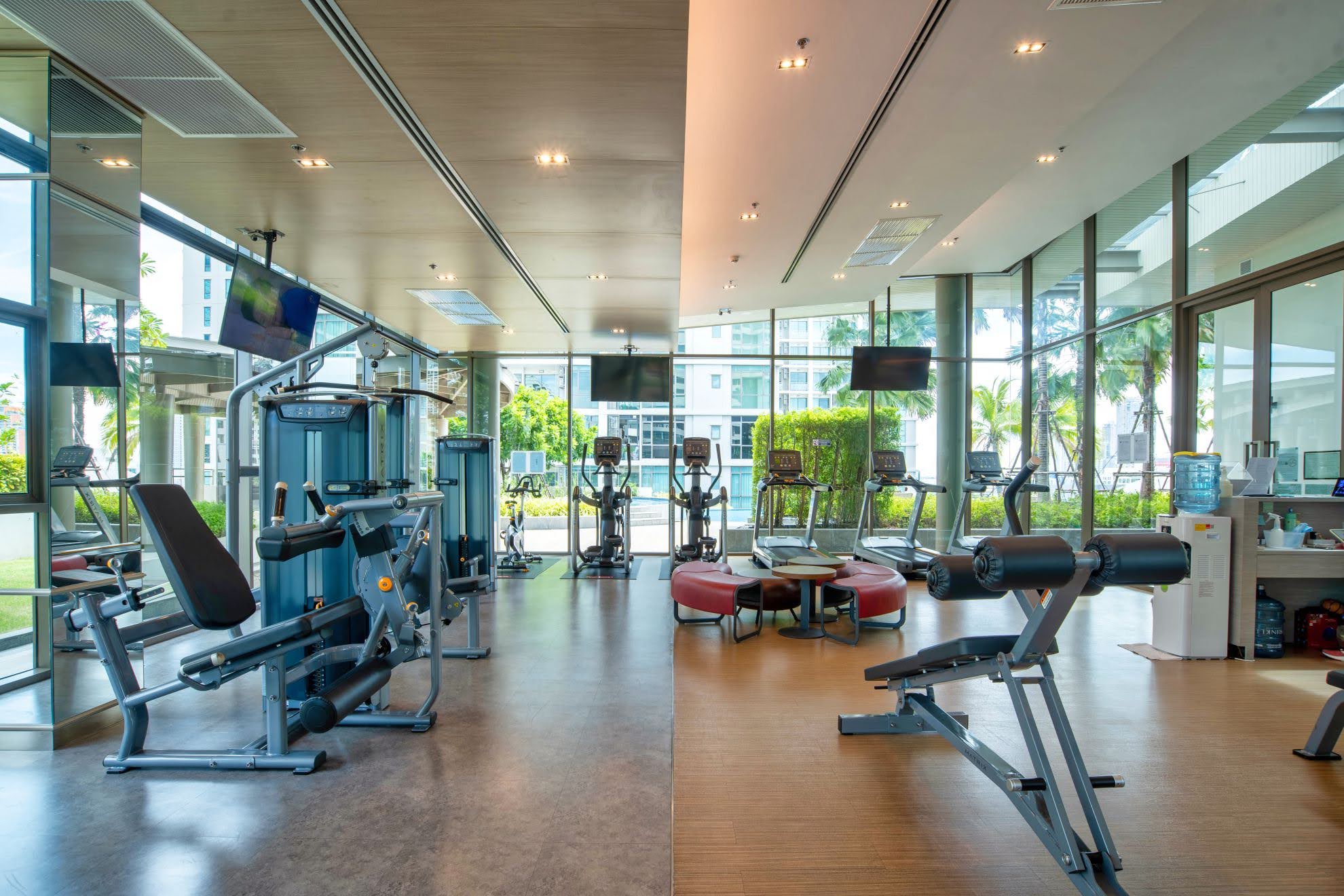Modern 2-BR Condo at Supalai Oriental Sukhumvit 39, 82 sqm, high-floor, rent at 45,000 THB/month. Prime location with top amenities. Ready 1st March.