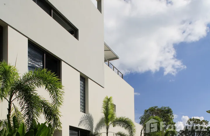 Luxury 6-bed, 6-bath beachfront villa at The Cape Residences, Phuket. 3,920 sqm of elegance with infinity pool, private beach & world-class amenities. ฿506M.