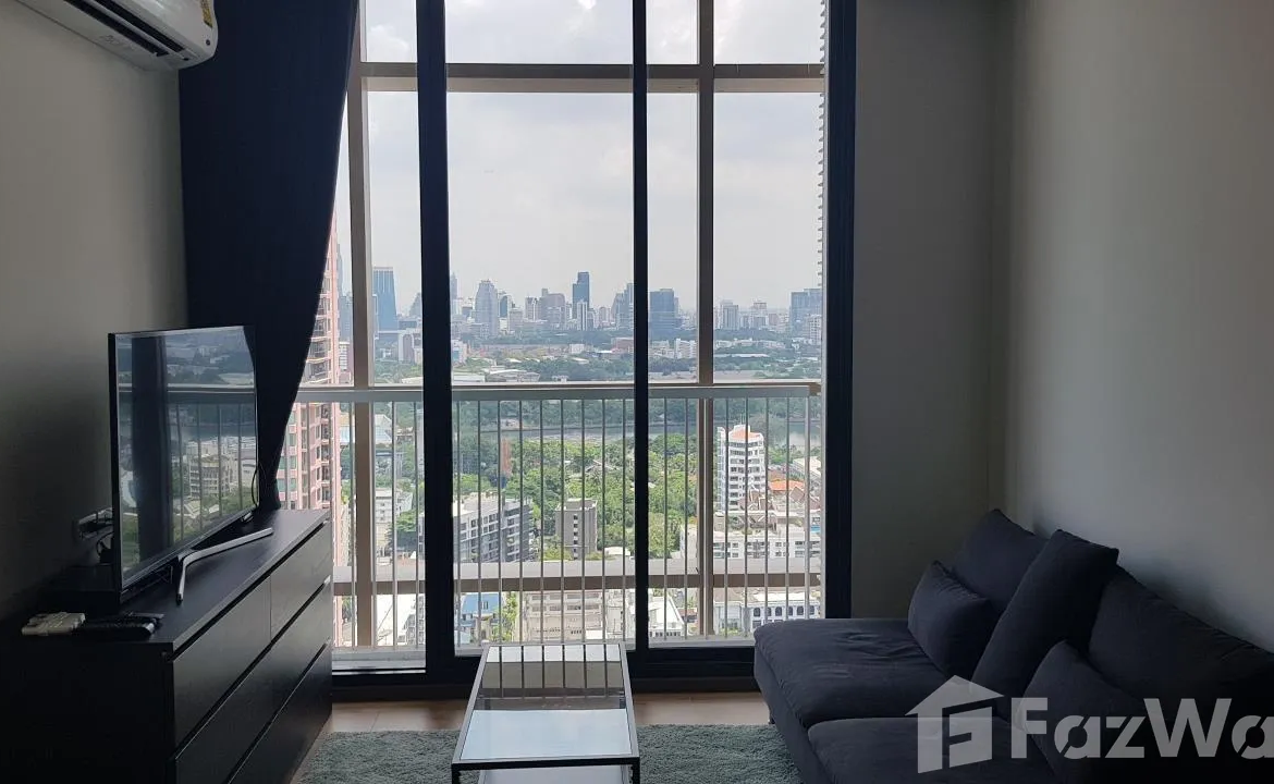 Spacious 2-bed, 2-bath, 53 sqm condo at Park Origin Phrom Phong for sale at ฿13.9M. Prime Sukhumvit 24 location with luxury amenities and BTS access..