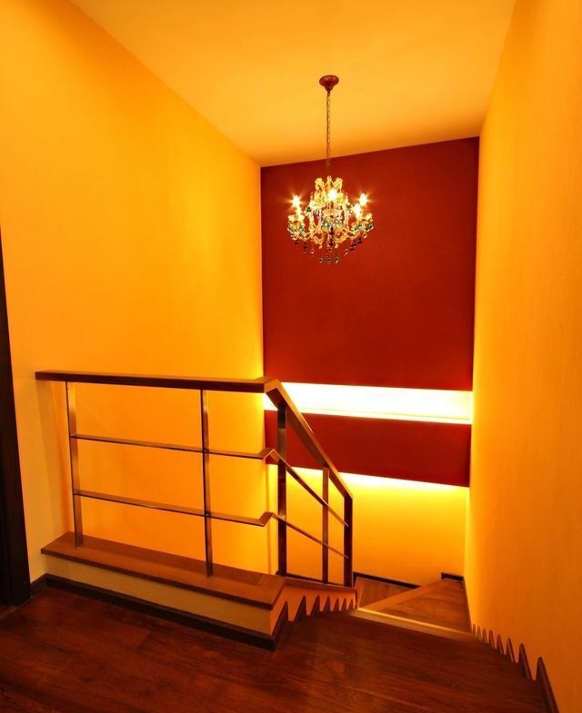 Luxury 2-bed, 4-bath, 150 sqm condo at Noble Remix 2 for sale at ฿32M. Prime Thonglor location, BTS access, maid's room, and stunning city views.