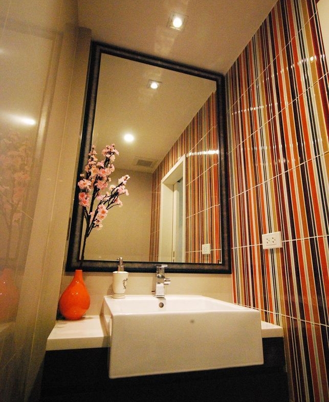 Luxury 2-bed, 4-bath, 150 sqm condo at Noble Remix 2 for sale at ฿32M. Prime Thonglor location, BTS access, maid's room, and stunning city views.