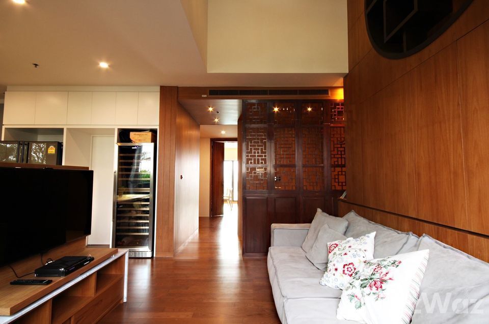 Luxury 2-bed, 4-bath, 150 sqm condo at Noble Remix 2 for sale at ฿32M. Prime Thonglor location, BTS access, maid's room, and stunning city views.