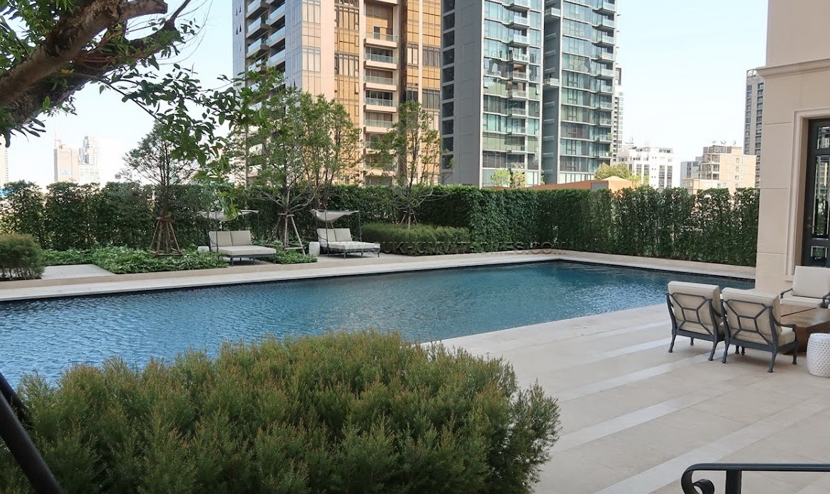 2-Bed, 2-Bath, 83.43 sqm Condo at The Diplomat 39 for Rent 72,000 THB or Sale 27,000,000 THB, 300m to BTS Phrom Phong, Luxury Sukhumvit Living.