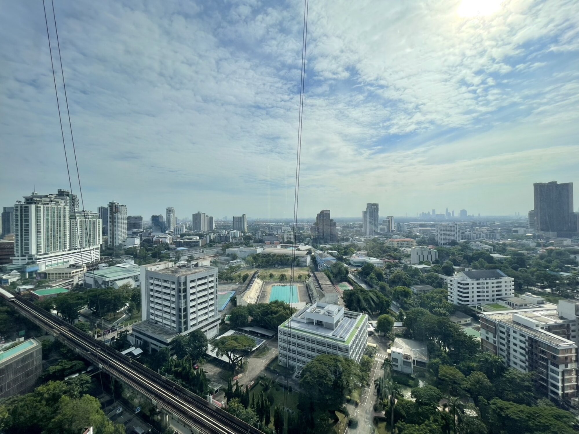 Luxurious 2-bedroom condo for rent at Hyde Heritage Thonglor, 80 sqm on the 21st floor, fully furnished, near BTS Thonglor. Rent: 130,000 THB/month