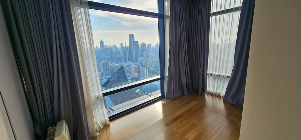 2-Bed, 2-Bath, 80 sqm Condo for Rent at Circle Living Prototype, Phetchaburi MRT, ฿60,000/month – Luxury Living with Stunning City Views in Bangkok