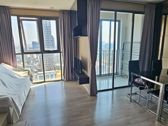 2-Bed, 2-Bath Duplex for Rent at Ideo Mobi Sukhumvit 81, 62 sqm, ฿45,000/month, Near BTS On Nut, Fully Furnished, Modern Living in Sukhumvit District