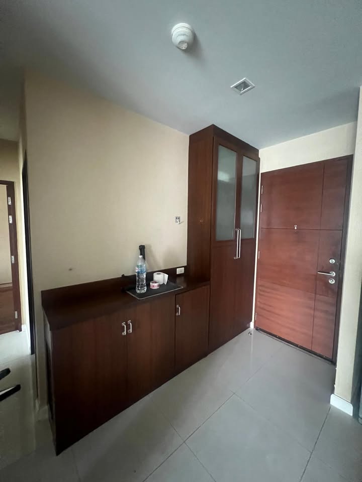 2-Bed, 2-Bath, 80 sqm Condo for Rent at Sukhumvit City Resort, ฿30,000/month, Near Nana BTS – Fully Furnished, Ideal for Professionals & Families