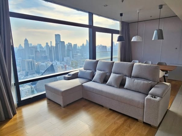 2-Bed, 2-Bath, 80 sqm Condo for Rent at Circle Living Prototype, Phetchaburi MRT, ฿60,000/month – Luxury Living with Stunning City Views in Bangkok