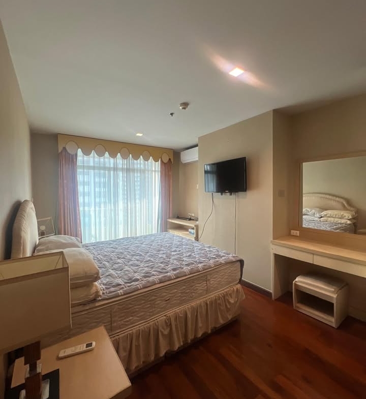 2-Bed, 2-Bath, 80 sqm Condo for Rent at Sukhumvit City Resort, ฿30,000/month, Near Nana BTS – Fully Furnished, Ideal for Professionals & Families
