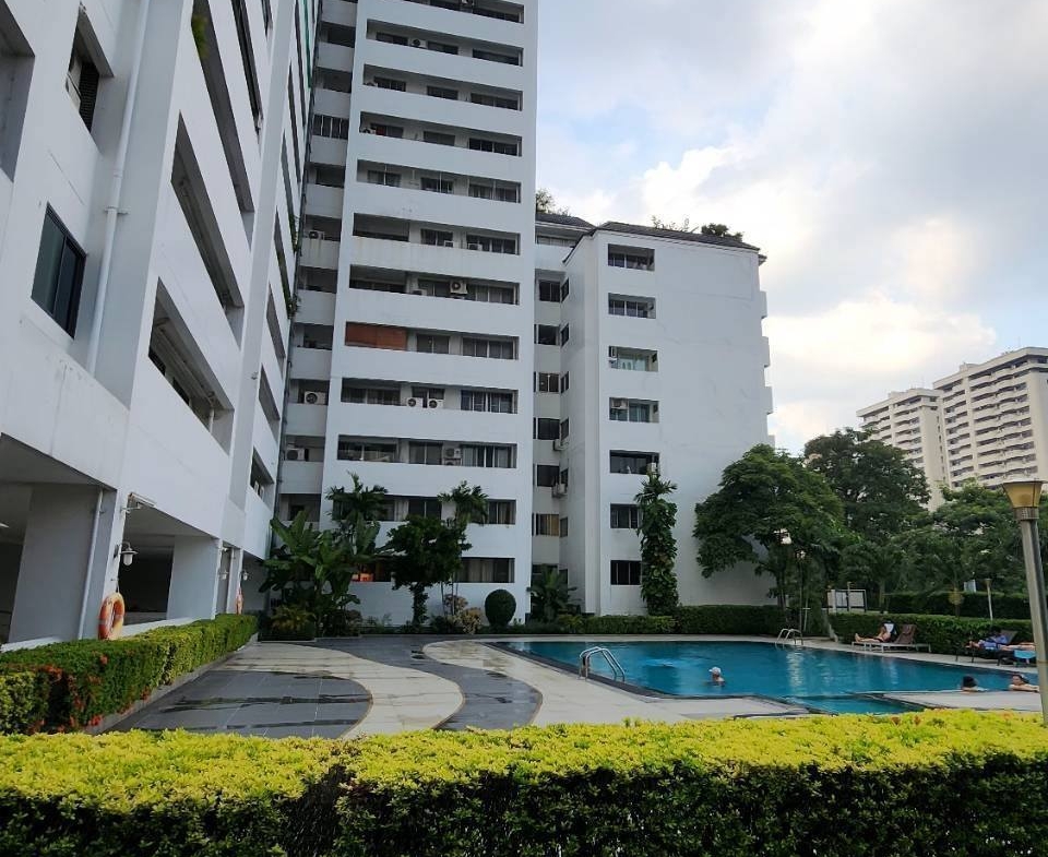 Elegant 3-bedroom condo at DS Tower 2 Sukhumvit 39 with spacious interiors, modern furnishings, and a high-floor city view, offering a luxury urban living experience.