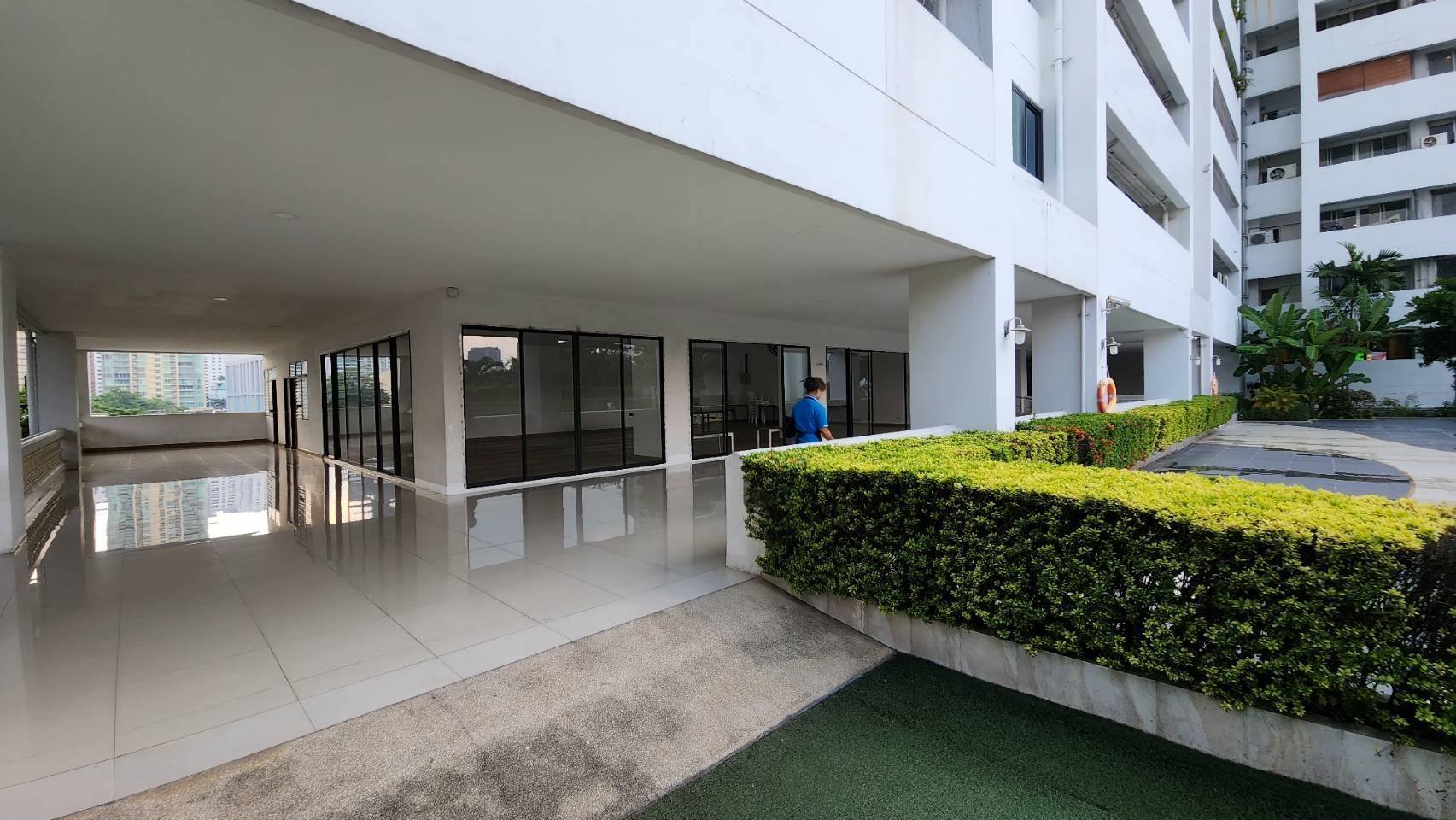 Elegant 3-bedroom condo at DS Tower 2 Sukhumvit 39 with spacious interiors, modern furnishings, and a high-floor city view, offering a luxury urban living experience.