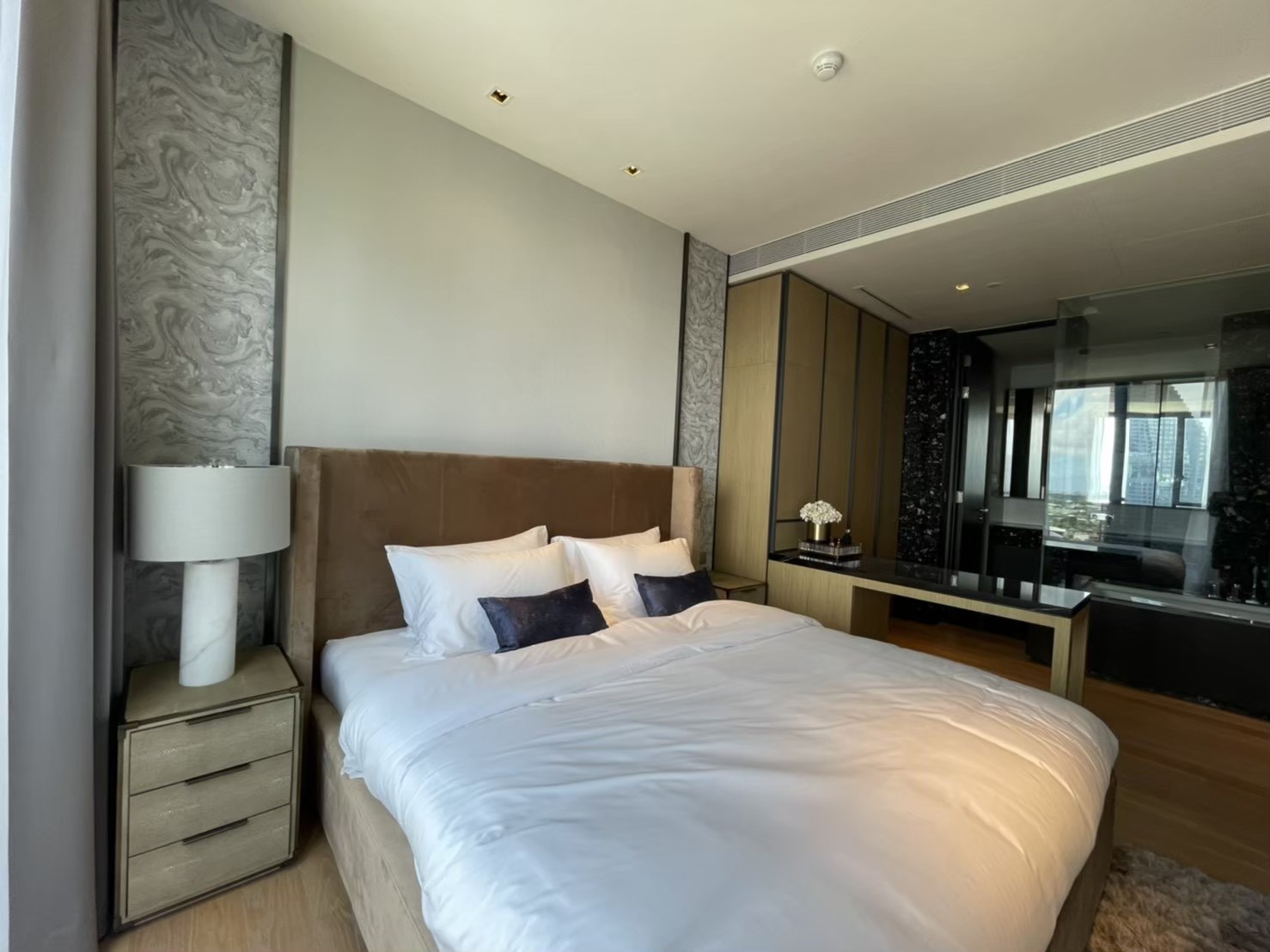 1-Bed, 1-Bath, 58 sqm Condo at Beatniq Sukhumvit 32, Rent 68K/ Sale 19.9M, Near BTS Thonglor, Fully Furnished, Luxury Living in Bangkok’s Prime Area