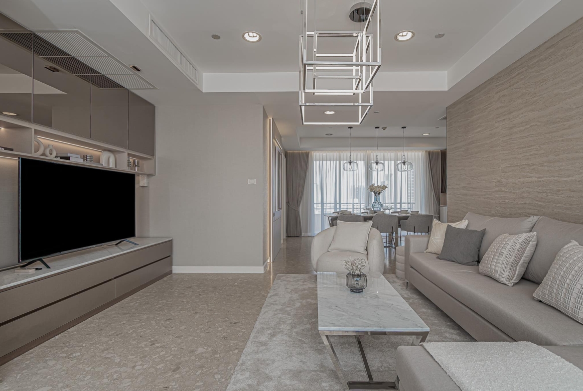 4-Bed, 3-Bath, 164 sqm Condo at Hampton Thonglor 10, Rent 120K/ Sale 32M, Near BTS Thonglor, Fully Furnished, Luxury Living in Bangkok’s Prime Area