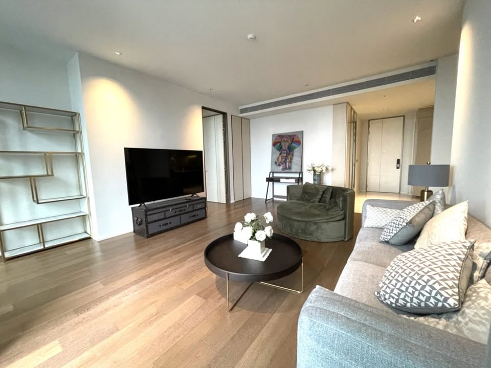 2-Bed, 2-Bath Condo for Rent at Kraam Sukhumvit 26, 100 sqm, ฿120,000/month, Near BTS Phrom Phong, Luxury Living in Bangkok's Prime Location.