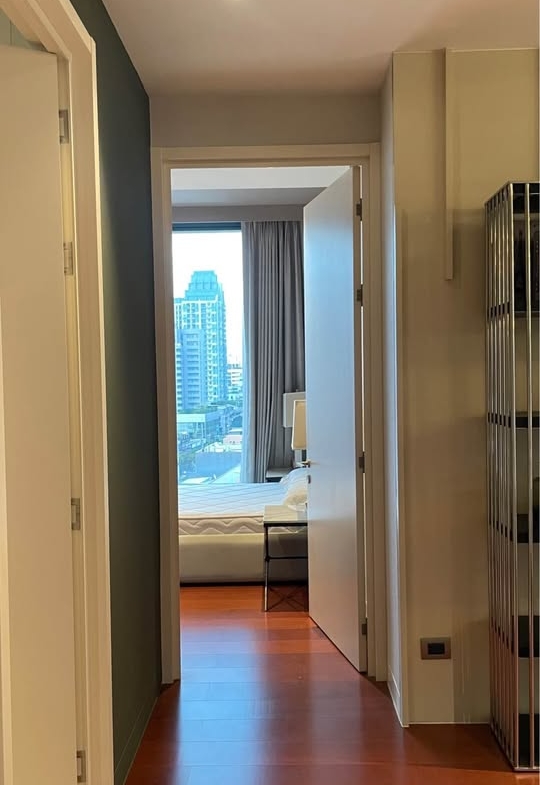 Luxury 2-bed 2-bath 83 sqm condo at Khun by Yoo, Thonglor. Fully furnished, prime location. For rent at 90,000 THB/month. Contact us for a viewing today!