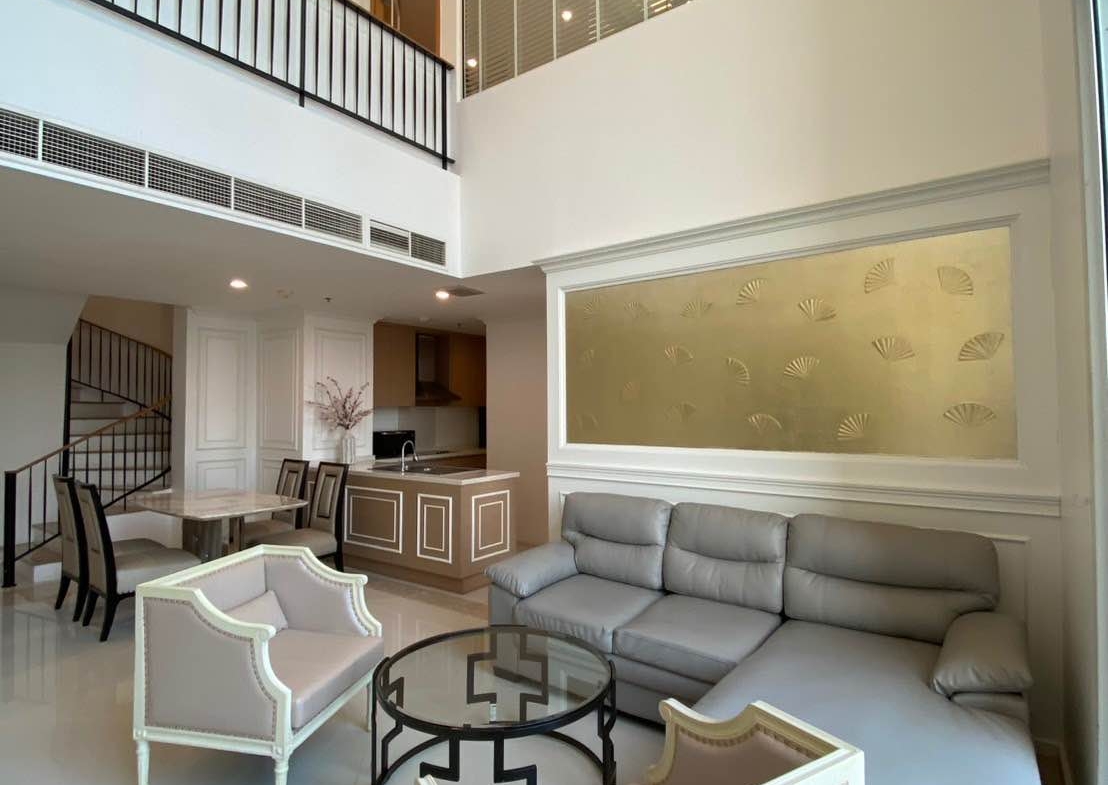 Luxury duplex 2-bed, 2-bath 120 sqm condo at The Empire Place, Sathorn. Pet-friendly, near BTS Chong Nonsi. For rent at ฿60,000/month. Contact us today!