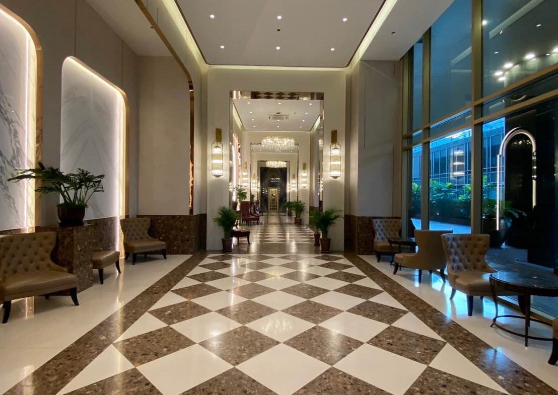 Luxury duplex 2-bed, 2-bath 120 sqm condo at The Empire Place, Sathorn. Pet-friendly, near BTS Chong Nonsi. For rent at ฿60,000/month. Contact us today!