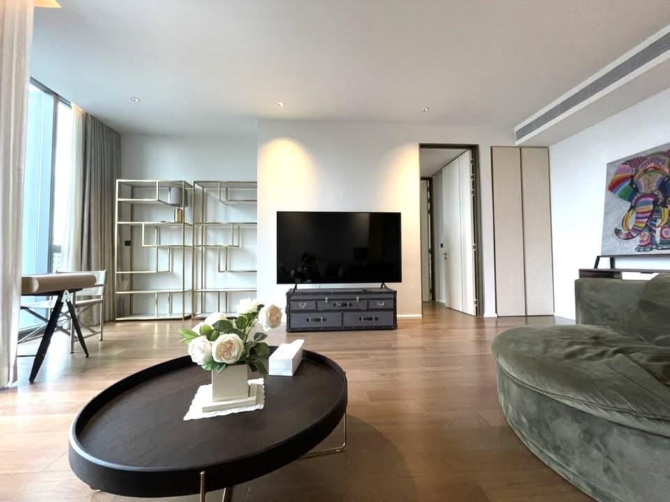 2-Bed, 2-Bath Condo for Rent at Kraam Sukhumvit 26, 100 sqm, ฿120,000/month, Near BTS Phrom Phong, Luxury Living in Bangkok's Prime Location.