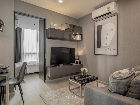 Stunning 1-Bedroom, 1-Bathroom condo in Wish Signature Midtown Siam. 26.65 sqm, modern style, ready to move in. For Sale 4.65M THB or Rent 22K/month.