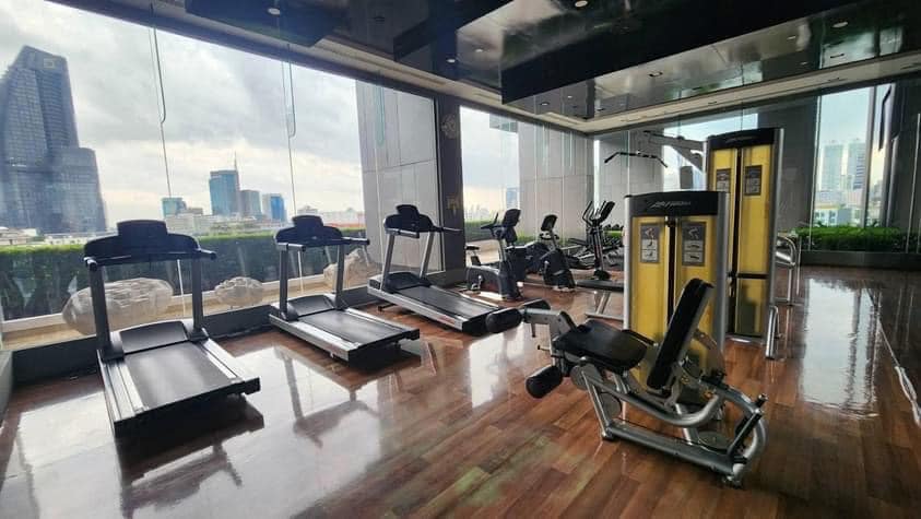 Luxury 2-bed, 2-bath duplex 86 sqm condo at Keyne by Sansiri, next to BTS Thonglor. High floor, fully furnished. For rent ฿58,000/month. Contact us today!