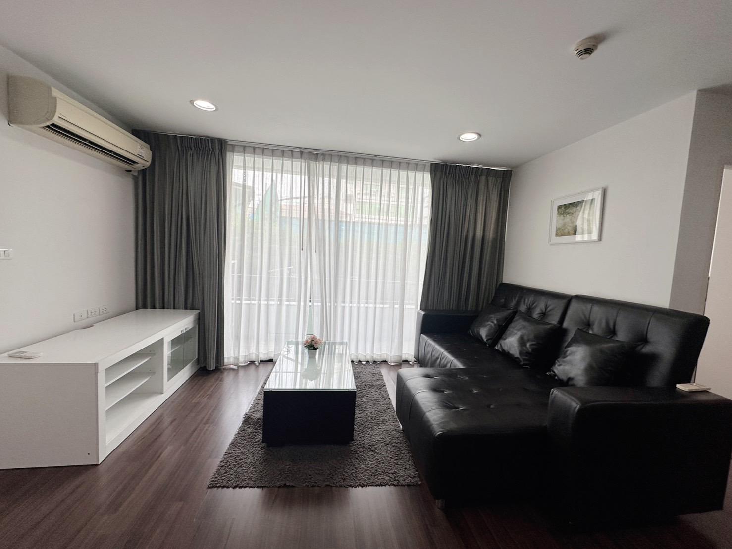 2-Bedroom, 2-Bathroom Condo, 70 sqm at D65 Sukhumvit Soi 65, Near Ekkamai BTS, For Rent 30,000 THB/month