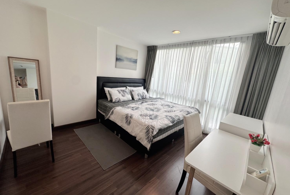 2-Bedroom, 2-Bathroom Condo, 70 sqm at D65 Sukhumvit Soi 65, Near Ekkamai BTS, For Rent 30,000 THB/month