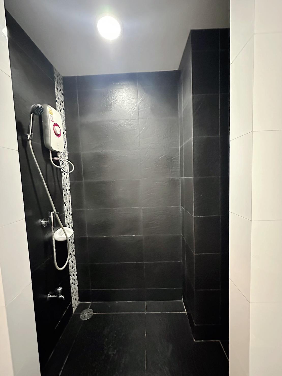 2-Bedroom, 2-Bathroom Condo, 70 sqm at D65 Sukhumvit Soi 65, Near Ekkamai BTS, For Rent 30,000 THB/month