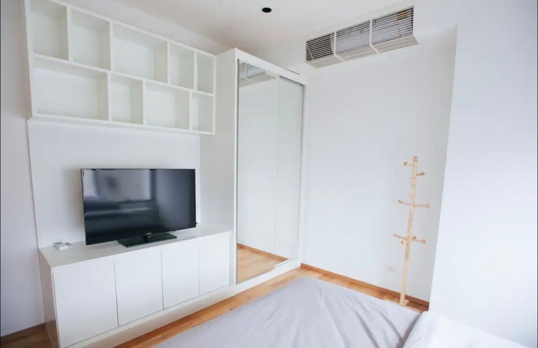 Luxury 2-bed, 2-bath condo at The Emporio Place, 139 sqm, fully furnished. Prime Sukhumvit location near BTS Phrom Phong. Rent 98,000 THB/month.