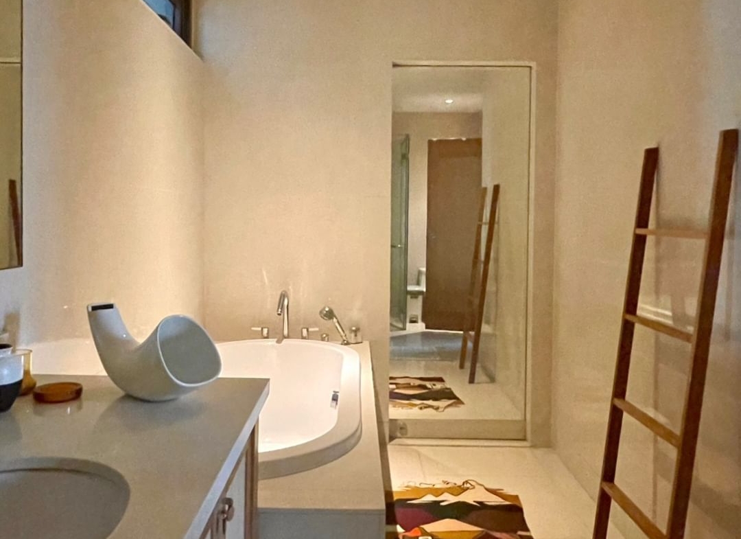 Luxury 2-bed, 2-bath condo at The Emporio Place, 139 sqm, fully furnished. Prime Sukhumvit location near BTS Phrom Phong. Rent 98,000 THB/month.