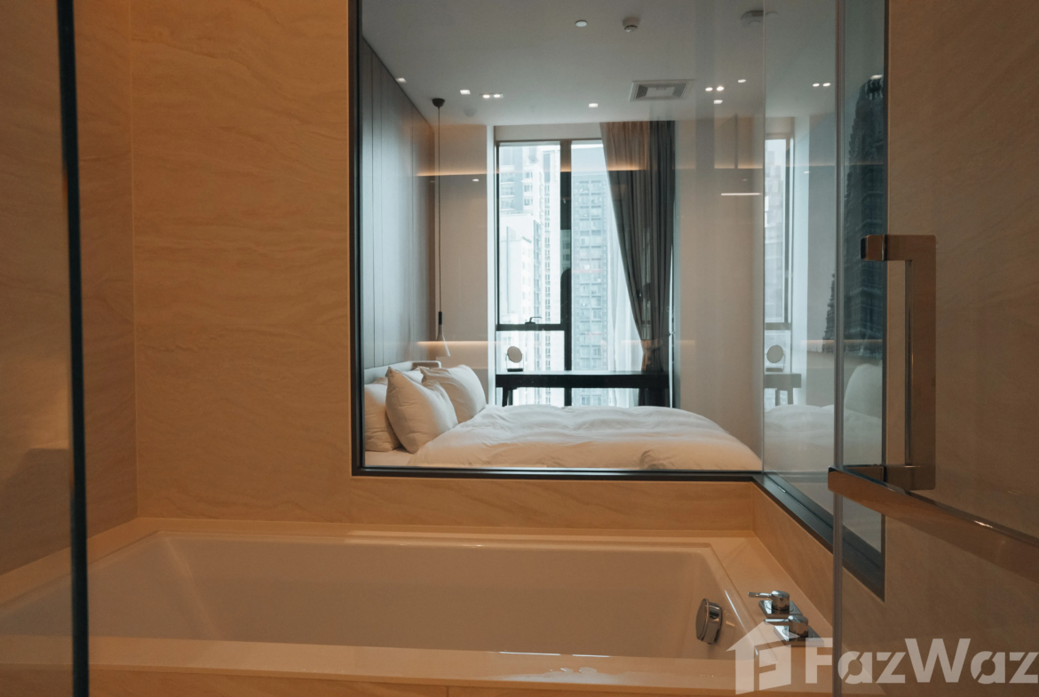 "Luxurious 2BR, 2BA Condo at The Strand Thonglor, 90 sqm, for sale at ฿39,900,000. Prime location near BTS Thonglor, with top-notch amenities. Contact today!"