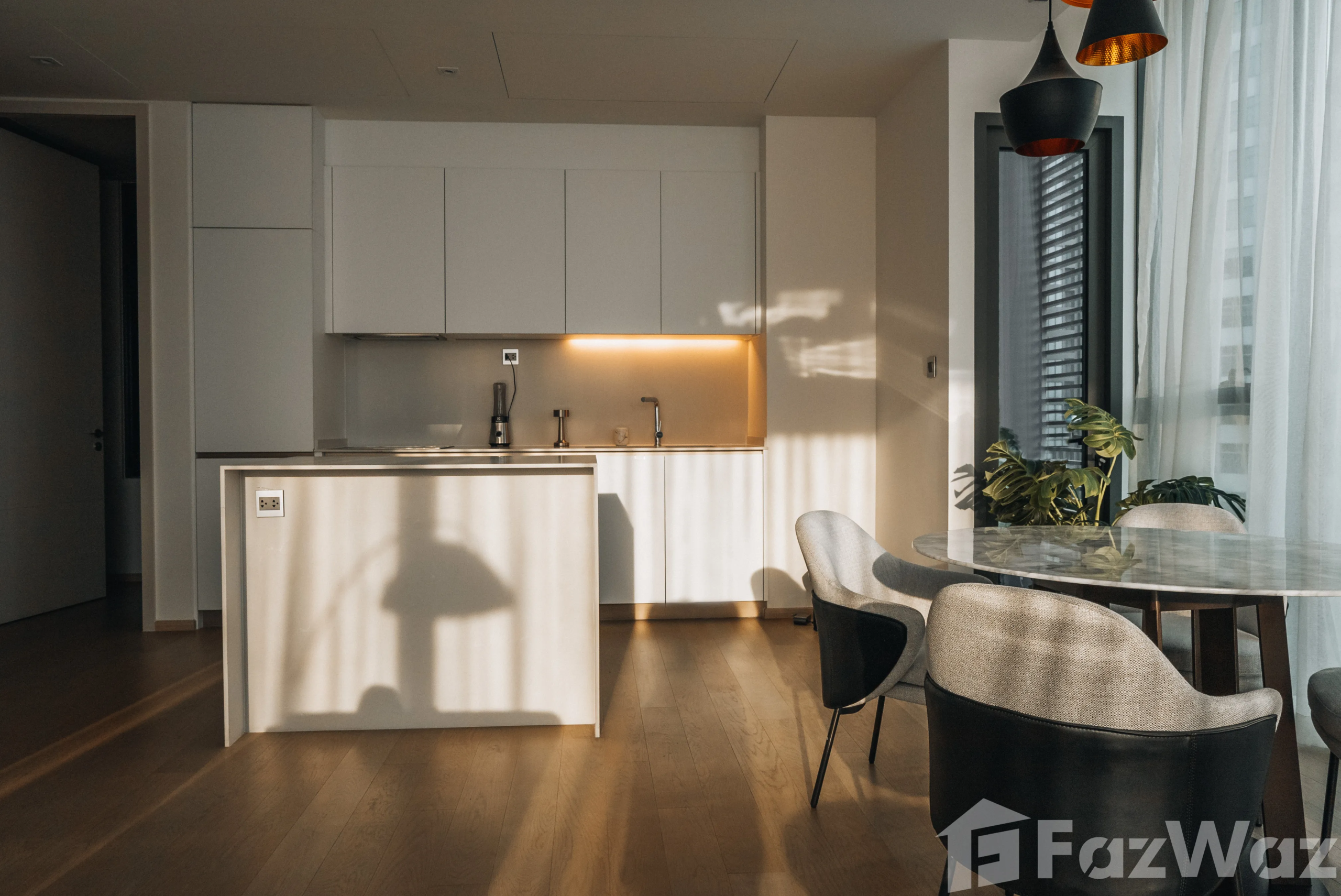 "Luxurious 2BR, 2BA Condo at The Strand Thonglor, 90 sqm, for sale at ฿39,900,000. Prime location near BTS Thonglor, with top-notch amenities. Contact today!"