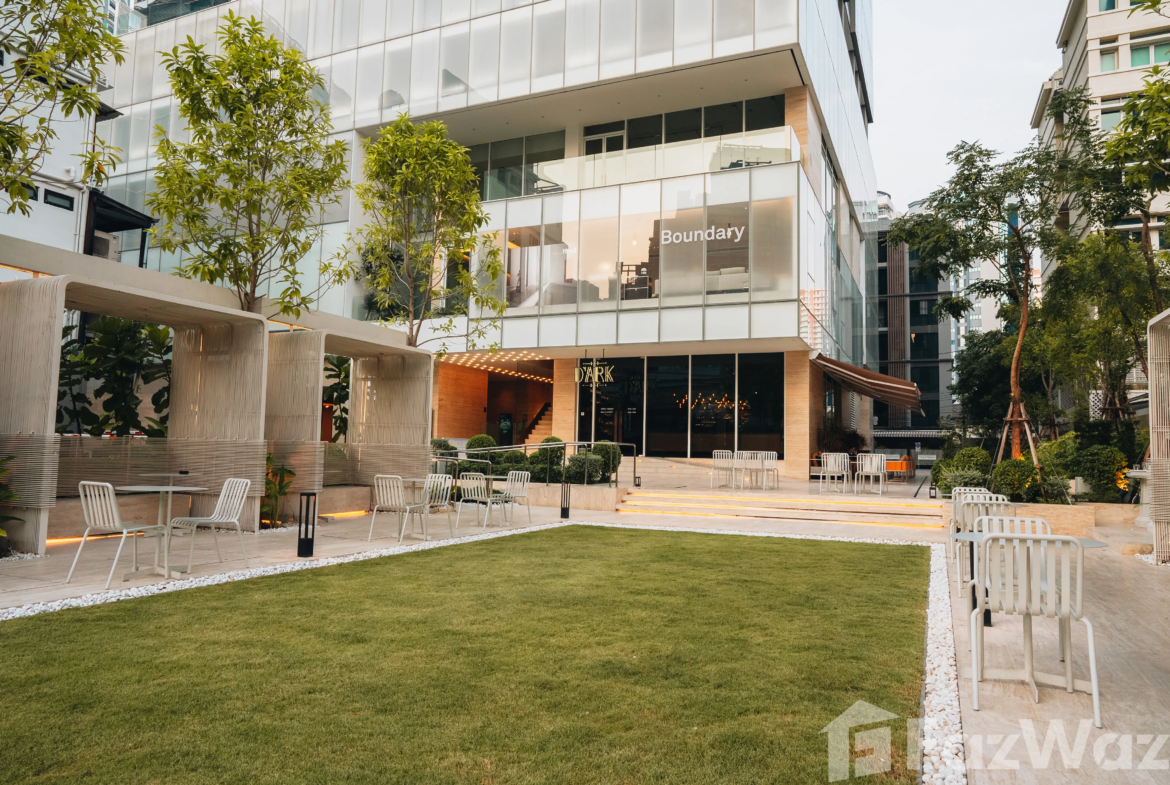 "Luxurious 2BR, 2BA Condo at The Strand Thonglor, 90 sqm, for sale at ฿39,900,000. Prime location near BTS Thonglor, with top-notch amenities. Contact today!"