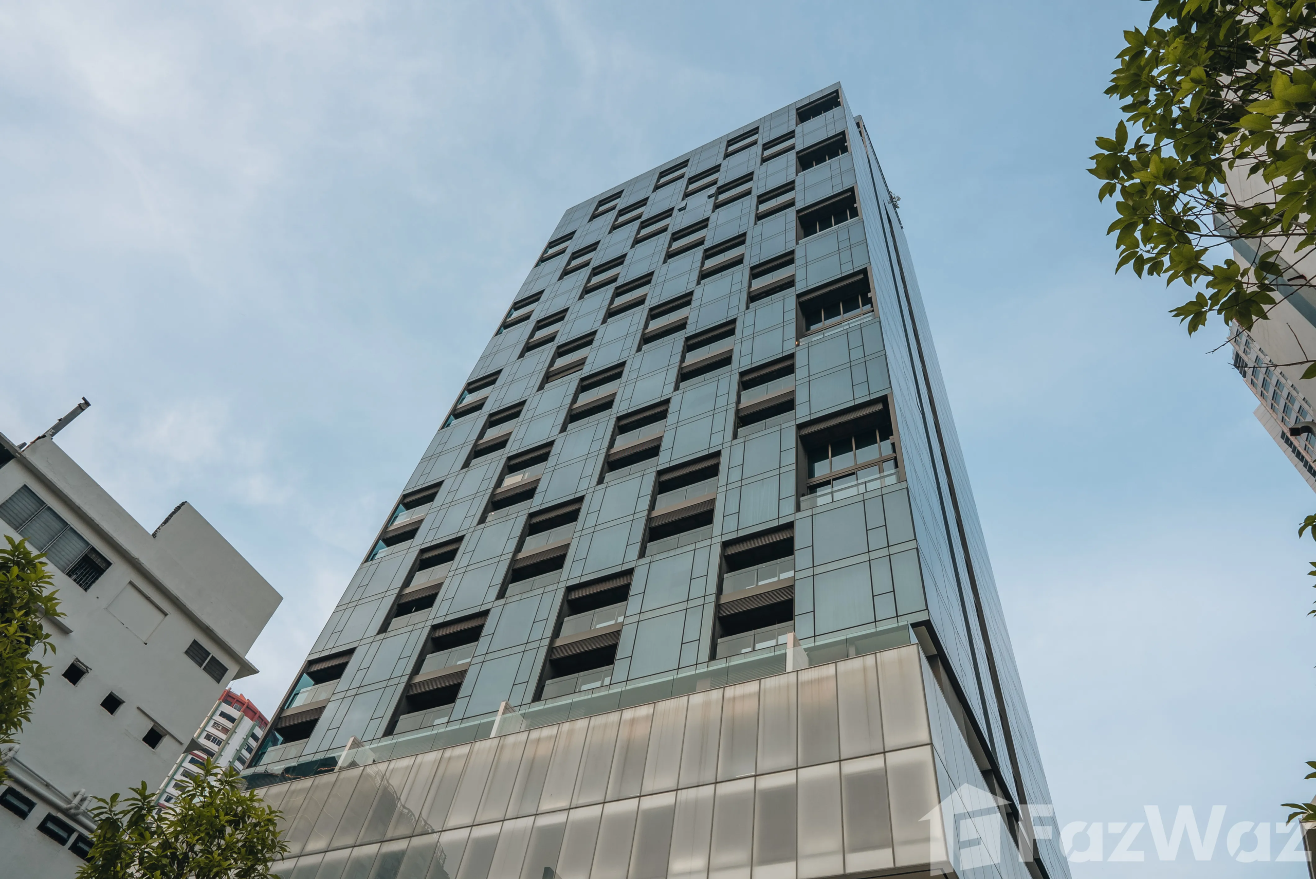 "Luxurious 2BR, 2BA Condo at The Strand Thonglor, 90 sqm, for sale at ฿39,900,000. Prime location near BTS Thonglor, with top-notch amenities. Contact today!"