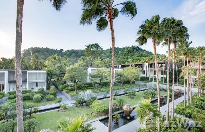 Luxury 6-bed, 6-bath beachfront villa at The Cape Residences, Phuket. 3,920 sqm of elegance with infinity pool, private beach & world-class amenities. ฿506M.