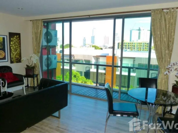 Luxurious 2-bed, 2-bath + study, 80 sqm condo at Click Condo Sukhumvit 65 for sale at ฿7.2M. Prime location near BTS, top amenities, and vibrant city life.