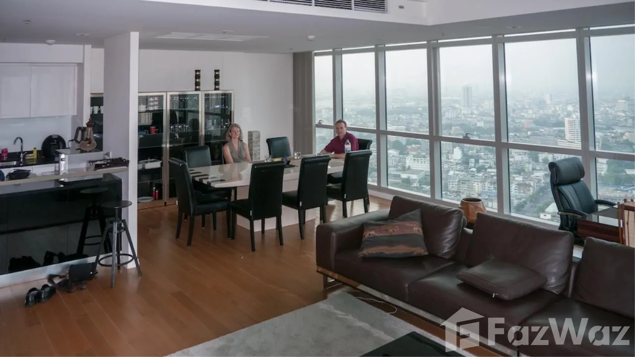 Luxurious 2-bedroom, 2-bathroom condo at The Residences at Mandarin Oriental, Bangkok. 128sqm, stunning river views. For sale ฿70M or rent ฿250K/month.