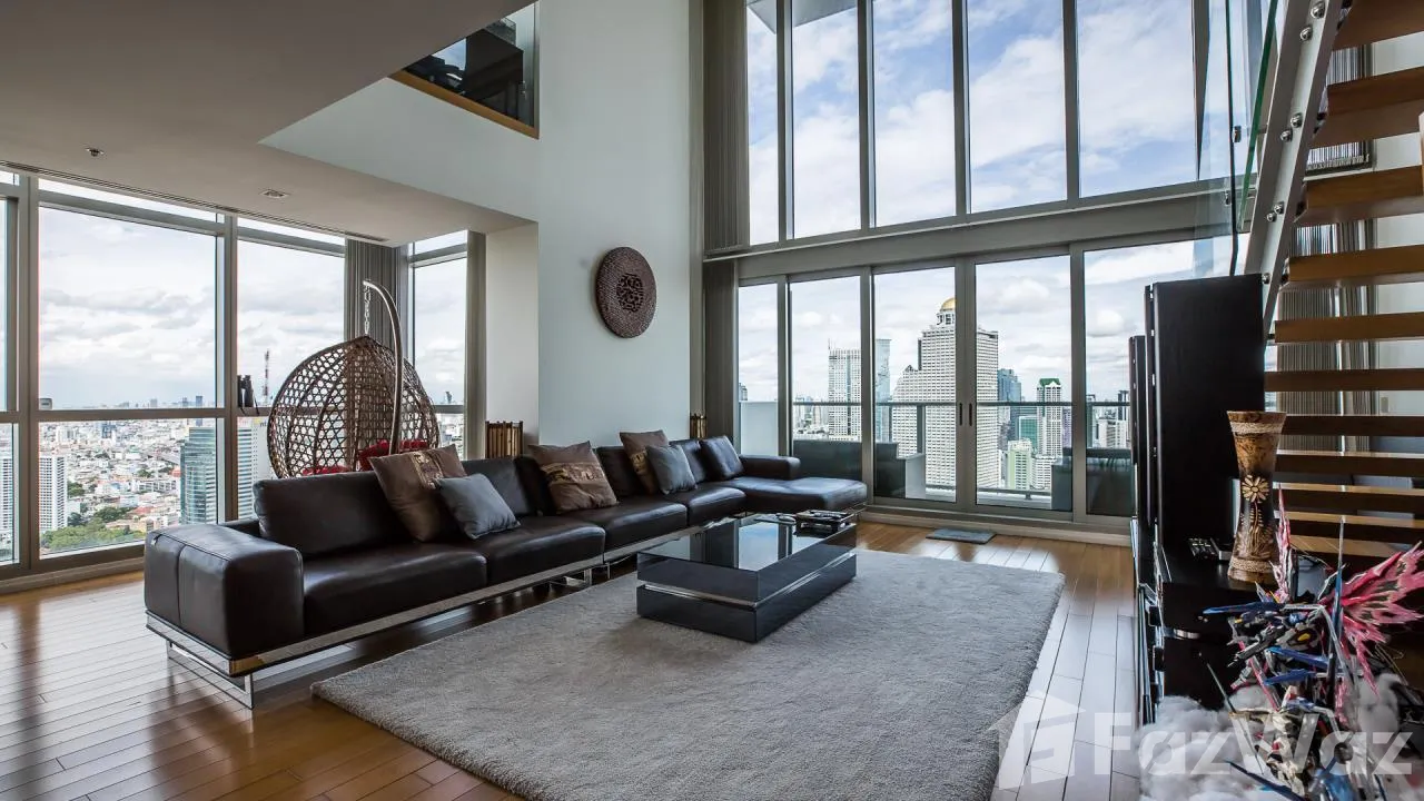 Luxurious 2-bedroom, 2-bathroom condo at The Residences at Mandarin Oriental, Bangkok. 128sqm, stunning river views. For sale ฿70M or rent ฿250K/month.