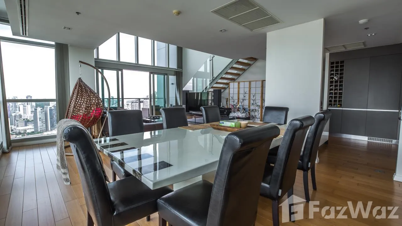 Luxurious 2-bedroom, 2-bathroom condo at The Residences at Mandarin Oriental, Bangkok. 128sqm, stunning river views. For sale ฿70M or rent ฿250K/month.