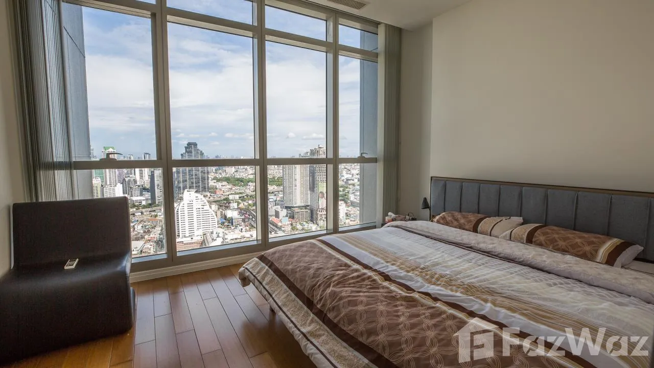 Luxurious 2-bedroom, 2-bathroom condo at The Residences at Mandarin Oriental, Bangkok. 128sqm, stunning river views. For sale ฿70M or rent ฿250K/month.