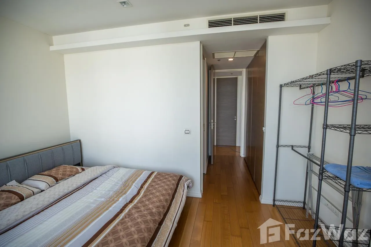 Luxurious 2-bedroom, 2-bathroom condo at The Residences at Mandarin Oriental, Bangkok. 128sqm, stunning river views. For sale ฿70M or rent ฿250K/month.