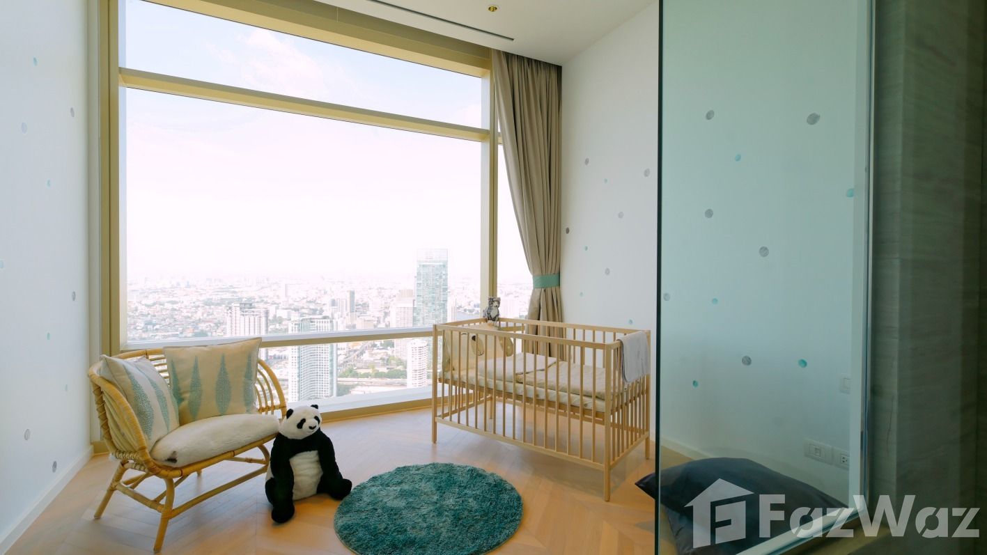 Luxury 3-bed, 3-bath, 194 sqm condo at Four Seasons Private Residences for sale at ฿110M. High-floor unit with stunning views. Contact us for a viewing!