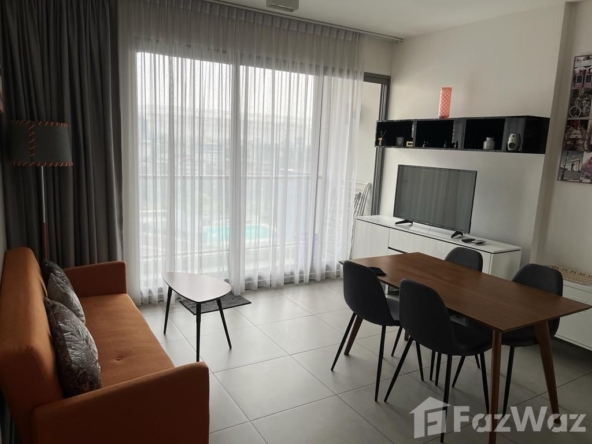 Luxury 1-bed, 1-bath, 44 sqm condo at The Lofts Ekkamai. Prime location near BTS. Sale: 6.5M THB | Rent: 30K THB/month. Contact us now for a viewing!