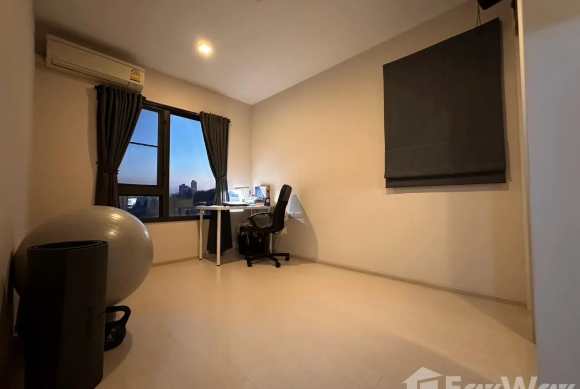 Modern 2-bed, 2-bath, 44.81 sqm condo at Condolette Pixel Sathorn for sale at ฿5.4M. Prime location near MRT Lumphini, fully furnished, and move-in ready.