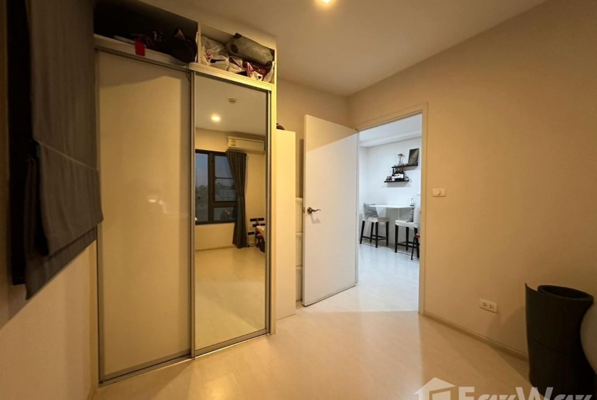 Modern 2-bed, 2-bath, 44.81 sqm condo at Condolette Pixel Sathorn for sale at ฿5.4M. Prime location near MRT Lumphini, fully furnished, and move-in ready.