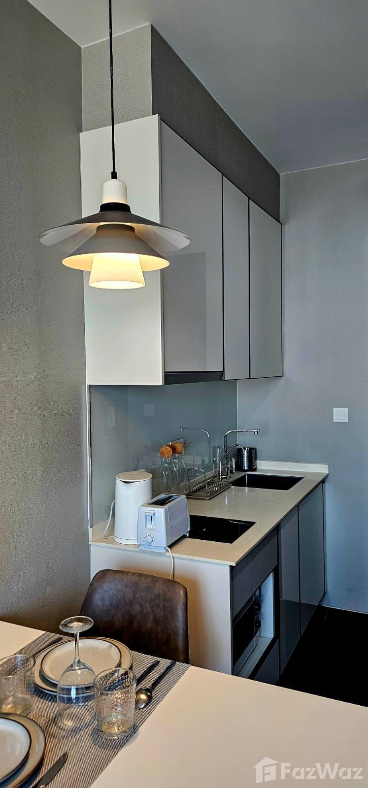 Modern 1-bed, 1-bath, 31 sqm condo at C Ekkamai for sale at ฿4.4M. Prime Ekkamai location with top-tier amenities, pool, gym, and easy access to BTS.